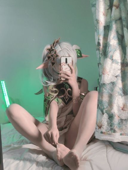 免费女人18毛片视频一级毛片_蓝光超清在线观看