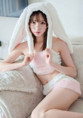 中文字幕人妻丝袜乱一区五区_720超清免费观看