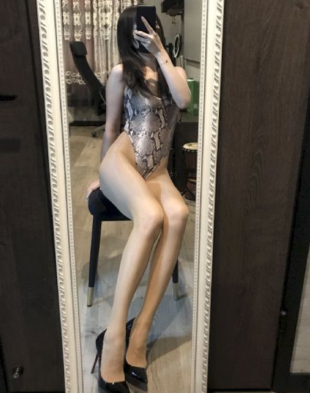 免费一级肉体全黄毛片_720手机在线观看