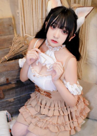 亚洲欧美制服中文综合_720高清完整版播放