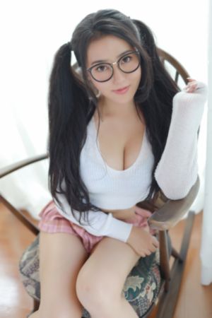 亚洲精品5555_720免费观看