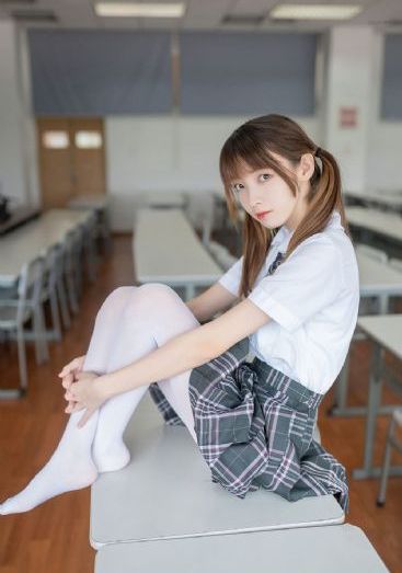 大学生自慰喷白浆小免费看_720在线视频观看