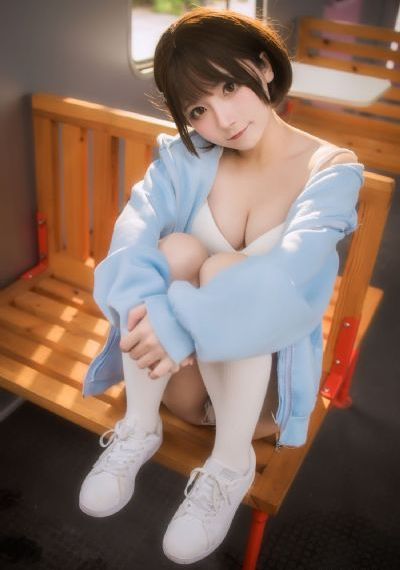 国产女人精品视频_720最新电影在线观看